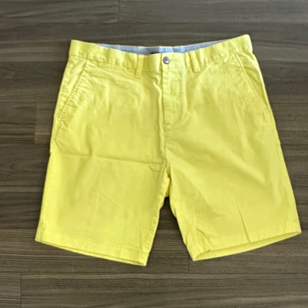 Tommy Hilfiger Bright Yellow Men's Flat Front Shorts